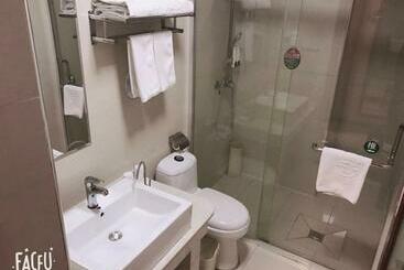 ホテル Greentree Inn Shandong Jining Chongzhou Train Statiom Beishuncheng Street Express