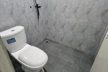 호텔 Omah Pandhoek Family Syariah By Stayku