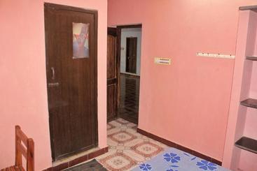 پانسیون Auro Gp Guest House