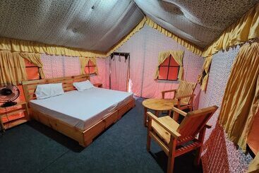 旅馆 Hipostel Bir   Stay And Cafe