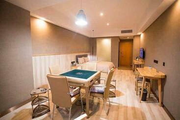 فندق Up And In Yunnan Dehongzhou Mangshi Street