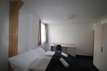 פנסיון Penzion A Restaurace U Sousedů