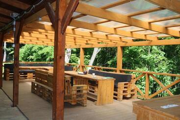 צימר Borostyán Vendégház