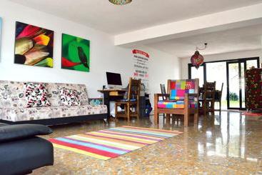 مبيت وإفطار Casa Paraiso