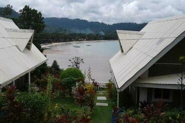 پانسیون Evergreen Bayview