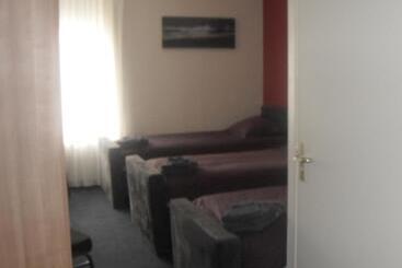 فندق Hcr De Harmonie