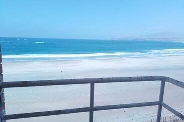 ホテル Meflo Playa Grande