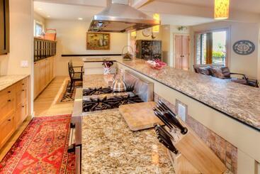 호텔 The Eagle Harbor Inn