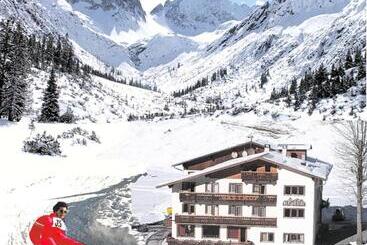 بنسيون Gasthof Bergheimat