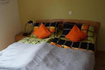 펜션 Gästehaus Am Steinwald