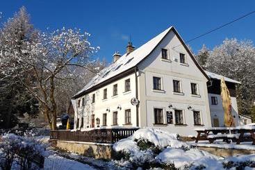 펜션 Penzion   Restaurant Sportturia