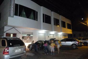 Общежитие Hostería Mar De Cristal