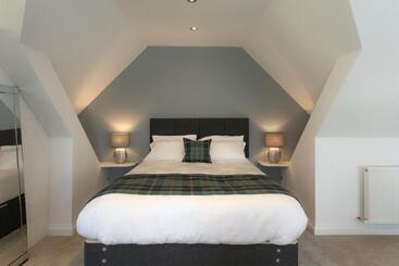 민박 Redwood House