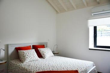 فندق Casa Dos Botes   Whaleboat House Ter