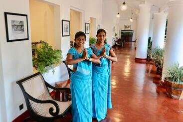 ホテル Heritage Belihuloya Resort