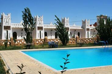 فندق Ksar Timnay