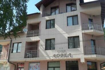 פנסיון Advel Guest Hous