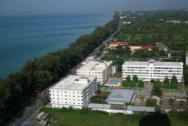מלון דירות Rayong Beach Condo
