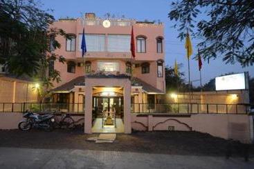 Bed and Breakfast Kanchan Recreation