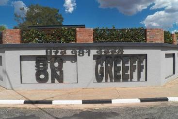 بنسيون 50 On Greeff