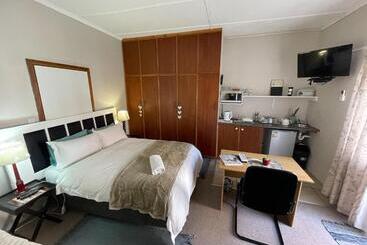 פנסיון Altenburgh Accommodation   Apartments