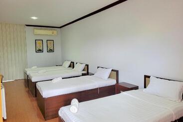 منتجع Tara Spa Ratchaburi