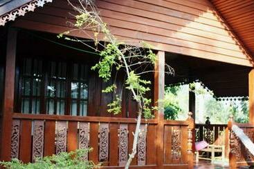 אתר נופש Utopia House Phangan