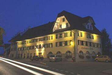 הוסטל Gasthaus Zum Rössli