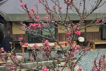 هتل 古民家の宿 ふるま家 Furumaya House Gastronomic Farmstay In Deep Kyoto