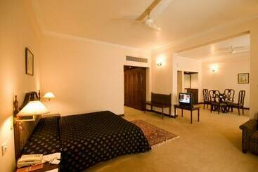 Hotel Express Residency Jamnagar