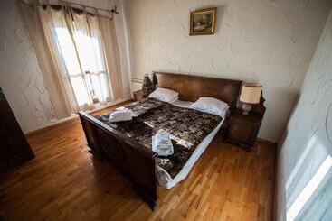 膳宿费 Hanul Moara Cu Noroc