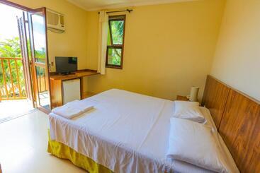 ペンション Pousada Iguatiba