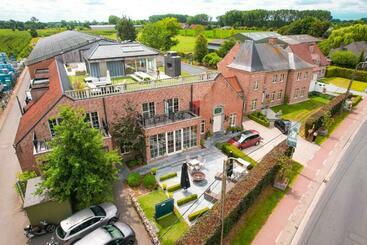 B&b Fruithof Tack