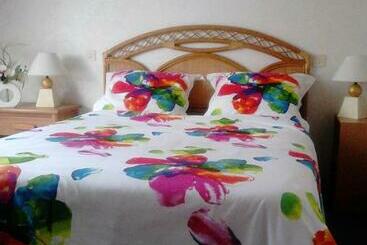 Bed and Breakfast Chambres D Hôtes D Evelyne