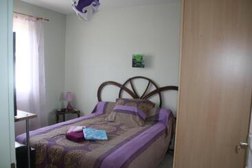 민박 La Nouste Maisoun