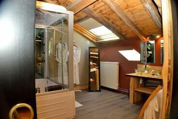 فندق Hostellerie La Bergerie