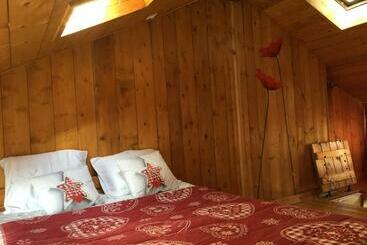 ペンション La Maison Des Fées