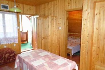 بنسيون Sárberki Horgásztó