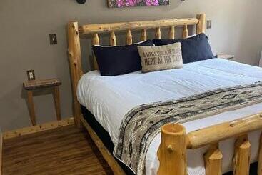 渡假胜地 Summit Lake Lodge