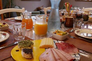 مبيت وإفطار Chambres D'hôtes La Bouill'hôte