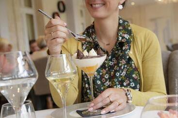 צימר Château De Breuil