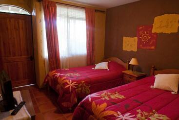 Bed and Breakfast Hostal Apuwara