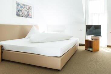 Отель Klostergasthof