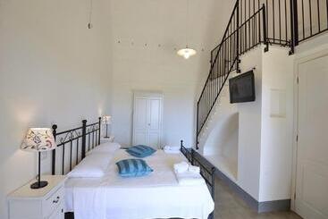 בית מלון כפרי Tenuta Orsanese