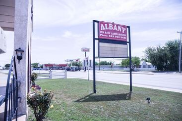 모텔 Albany Inn & Rv Campground