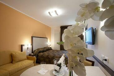 הוסטל Giorgio E Flora Ristorante E Locanda