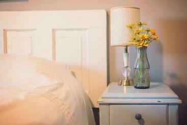 مبيت وإفطار Moon Gate Guest House