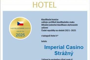 בית מלון כפרי Imperial Casino Strazny