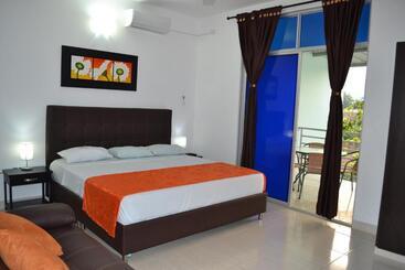 Hotel La Colina