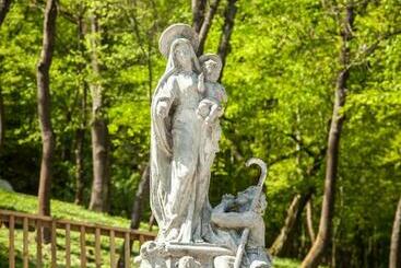 Отель Szentkút Pilgrim Center